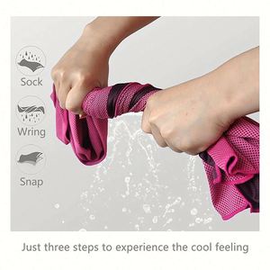 Serviette Rafraîchissante Fierté LGBTQ+ – Couleurs Arc-en-ciel – Cadeau de Groupe pour Événement du Mois de la Fierté Gay - Product Image 2