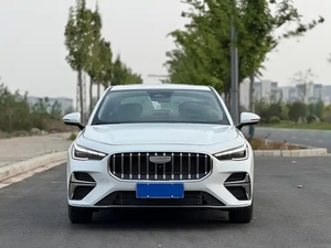 Venta al por Mayor Emgrand 2026 Versión Básica 1.5L Transmisión Automática Emisión Euro VI Volante a la Izquierda Asientos de Cuero - Product Image 2
