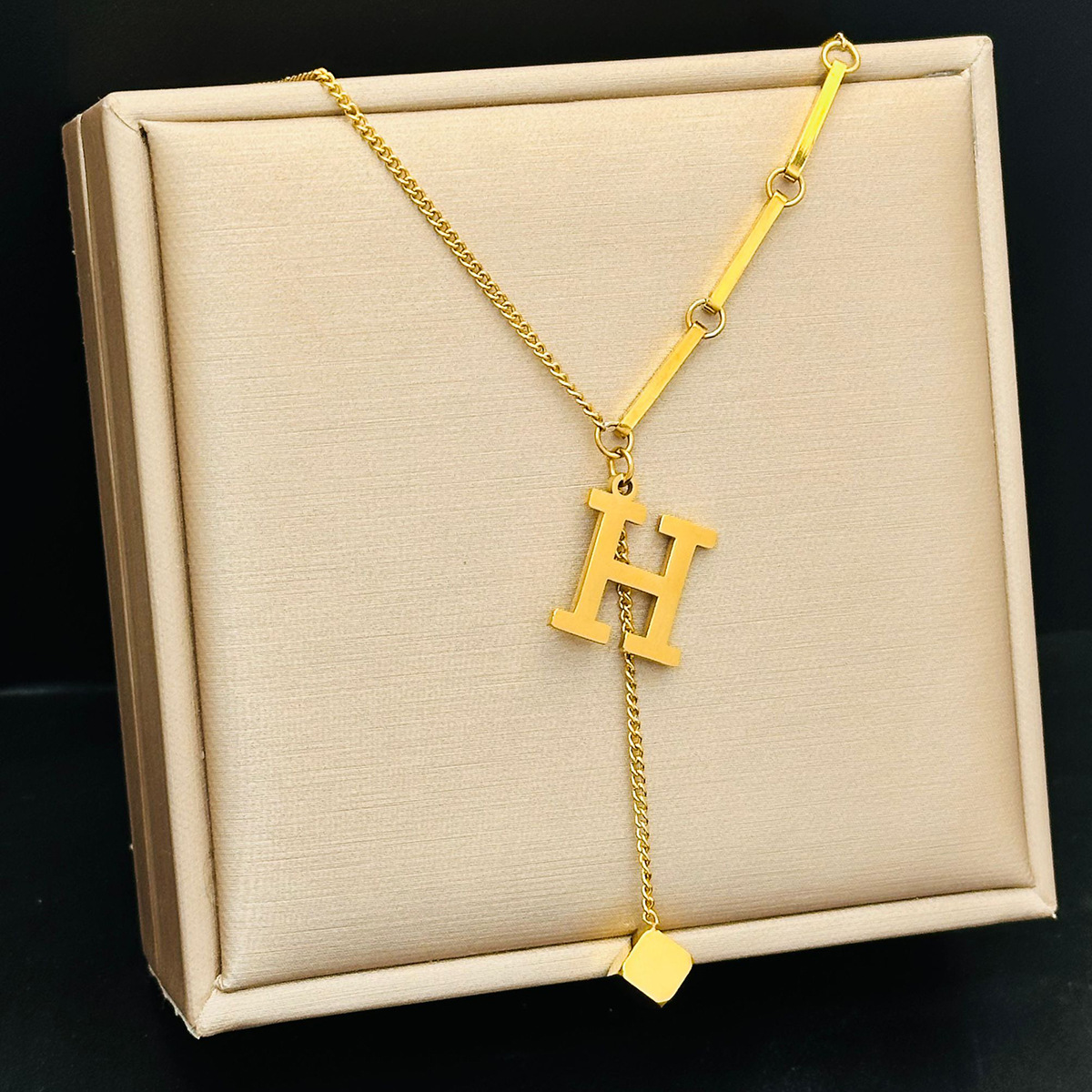 Letter h