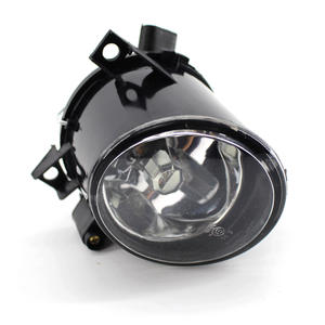 Luces antiniebla delanteras para Volkswagen Polo 2002-2005, luz de conducción halógena de repuesto izquierda y derecha C014 - Product Image 1