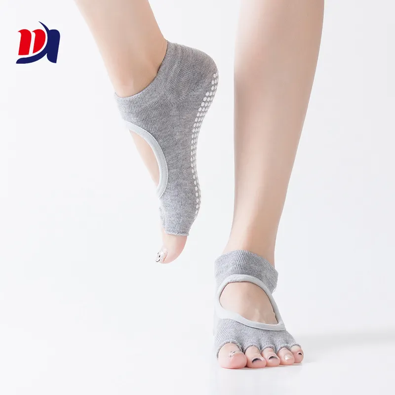 Fünf Zehen Socken Custom Logo Yoga Socken für Frauen Rutsch feste Griffe Open Toe Socken