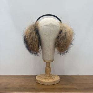 Роскошные дизайнерские зимние 100% натурального меха лисы наушники женские теплые пушистые меховые наушники - Product Image 6