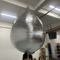 Modèle de goutte d'eau gonflable argenté métallique brillant, ballon gonflable en forme de larme miroir pour défilé, spectacle de rue, décoration de scène