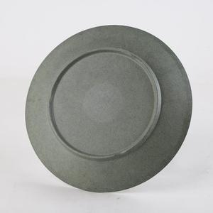 Plato Redondo de Melamina Gris de 10 Pulgadas, Plato de Plástico Duradero con Diseño Minimalista y Patrón Sólido - Product Image 3