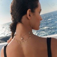 Collier ras du cou Gemnel en laiton avec pampille en zircon cubique blanc, serti clos, avec pendentif rond délicat en zircon cubique blanc pour femme