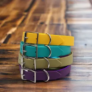 Individuelle Größe XL modische Hundehalsband geprägtes PVC mehrfarbige Jagd Haustierhalsband wasserdichte Nylonband-Bänder Großhandel