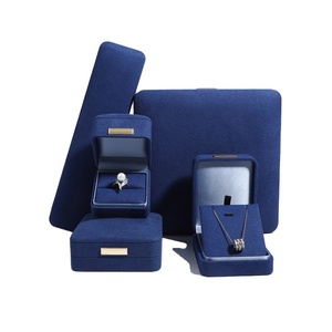<span class=keywords><strong>Joyero</strong></span> de microfibra de alta calidad Anillo collar pulsera Almacenamiento vintage Embalaje de joyería - Product Image 2