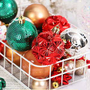 Set di 42 Palline Natalizie Dipinte a Mano Rosse, Verdi e <span class=keywords><strong>Oro</strong></span>, Nuovo Design 2026, Decorazioni per <span class=keywords><strong>Albero</strong></span> di Natale con Confezione Regalo - Product Image 6