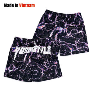 Pantalones cortos de baloncesto personalizados, diseño de malla sublimada, pantalones cortos de baloncesto transpirables clásicos de calle - Product Image 1