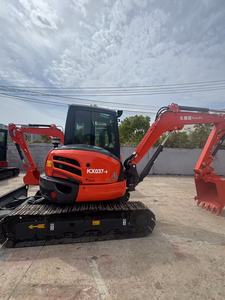 รถขุดขนาดเล็ก Kubota U37 มือสองจากญี่ปุ่นแท้ น้ำหนัก 3.7 ตัน ระบบไฮดรอลิก ใช้งานน้อย เหมาะสำหรับงานก่อสร้างในเมืองและจัดสวน - Product Image 2