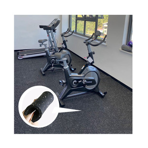 Rouleau de tapis de sol en caoutchouc pour salle de sport 3M-12Mm à absorption acoustique pour le <span class=keywords><strong>fitness</strong></span> - Product Image 5