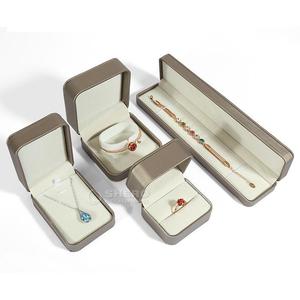 New Fashion Champagne Gold Pu <b>Jewelry</b> <b>Box</b> With Velvet Lining Wholesale <b>Gift</b> <b>Box</b> For Valentine's Day <b>Jewelry</b> Packaging - Product Image 5