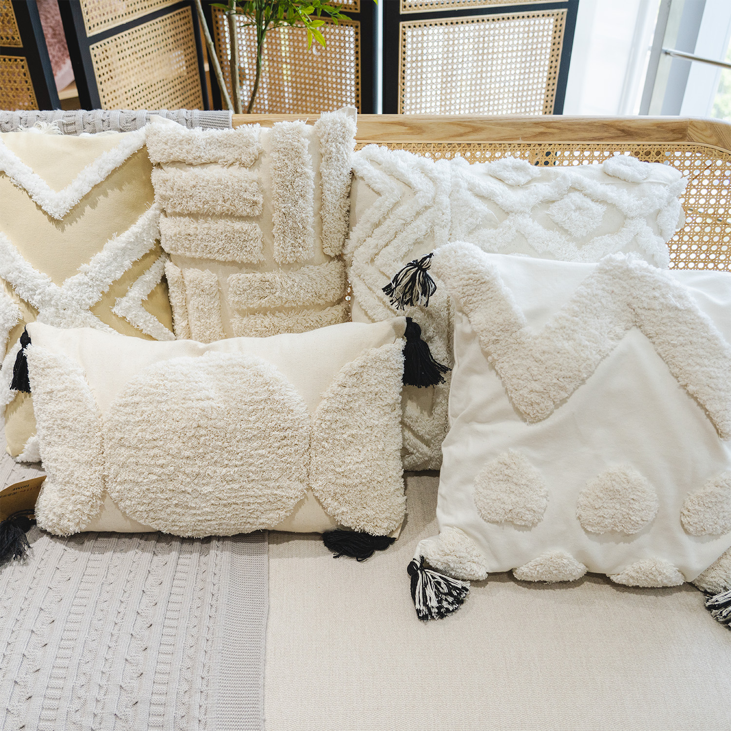 Le nouveau style est arrivé livraison gratuite Satin Silk Throw Pillow