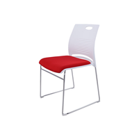 Chaise de bureau moderne avec base en fer à patins, design en maille, fonction empilable, chaise de conférence, chaise de réunion, chaise de visiteur