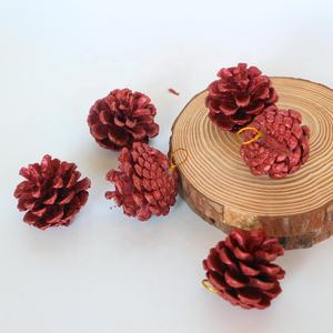Vente en gros DIY Pomme de pin en <span class=keywords><strong>bois</strong></span> naturel de Noël or argent Arbre de Noël décoration de la maison Pomme de pin suspendue - Product Image 2