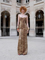 Robe longue moulante style européen-américain avec fente arrière et silhouette droite, design dos nu