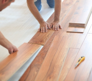 Personalizzato HDF MDF impermeabile a prova di fuoco insonorizzato medio pavimento <span class=keywords><strong>laminato</strong></span> in rilievo - Product Image 2