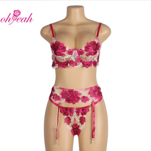 Set <span class=keywords><strong>Reggiseno</strong></span> e Mutandine <span class=keywords><strong>con</strong></span> Ricamo Floreale <span class=keywords><strong>Trasparente</strong></span>, <span class=keywords><strong>Reggiseno</strong></span> <span class=keywords><strong>con</strong></span> <span class=keywords><strong>Ferretto</strong></span> Taglie Forti XXXL, Set <span class=keywords><strong>Reggiseno</strong></span> Mutandine e Giarrettiera da Donna - Product Image 2