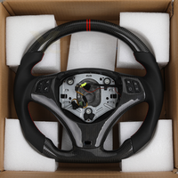 Volant personnalisé en cuir semi-synthétique et fibre de carbone pour BMW Série 1 E82 E87 E88 M3 E90 E91 E92 E93 X1 E84 X5 E70 E71