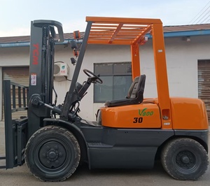 Second-Hand TCM 3 Ton Diesel Stacker Forklift Excellent Condition High Quality in Stock <b>Used</b> - Product Image 1