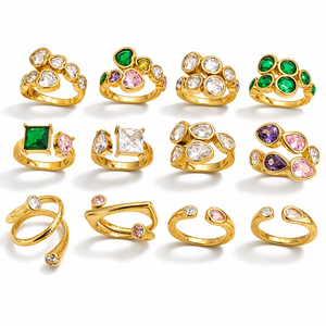 Juego de Anillos de Acero Inoxidable Dorado con Circonitas, 14 Piezas, Anillos de Moda con Múltiples Piedras en Forma de Corazón, Esmeralda y Lágrima, Hipoalergénicos, Venta al Por Mayor OEM - Product Image 1