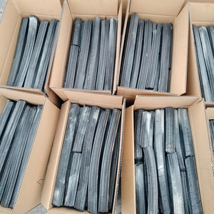 Charbon de bois en briquettes de sciure de bois dur du Vietnam de qualité export, sans fumée, combustible pour barbecue, haute teneur en carbone, faible teneur en cendres, combustion longue durée 6 heures - Product Image 1