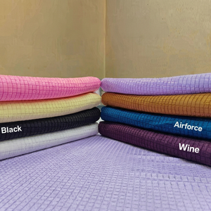 Tela de Waffle Premium Brillante a Cuadros, 100% Poliéster, 220 GSM, 60 Pulgadas de Ancho, Textil para Prendas, Decoración del Hogar y Ropa - Product Image 1