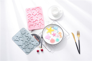 Moldes de Silicona Antiadherentes con Temática de Animales Marinos, Reutilizables, de Grado Alimenticio, Lindos Moldes Magnéticos de Silicona para Chocolate, Dulces y Hielo - Product Image 2