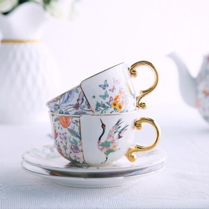 Juego de Tazas y Platos de Cerámica de Forma Irregular de Inspiración China, Vajilla de Cerámica Floral para Servir Té en la Tarde - Product Image 1