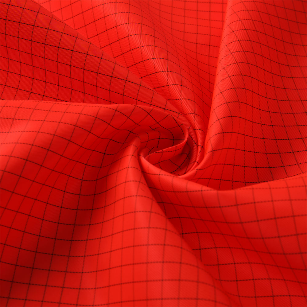 Anti-static and Dust-proof Functional Polyester Clothing Twill Fabric with 0.5 Check