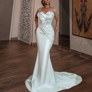 Vestidos de Novia de Satén Estilo Sirena Africanos para la Novia con Cuello Redondo Manga Larga Encaje Pedrería y Plisados Tren de Corte <span class=keywords><strong>Civil</strong></span> Personalizados para Mujer - Product Image 1