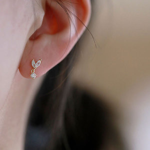 Orecchini a Perno Minimalisti in Stile Francese a Forma di Foglia e Goccia per Donne, Gioielli per Orecchie Scintillanti e alla Moda - Product Image 4
