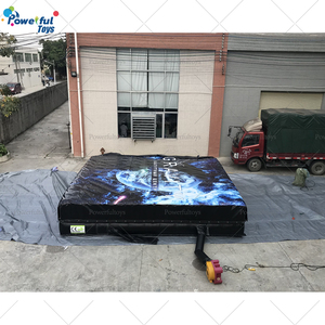 แผ่นรองรับการกระโดดแบบเป่าลมสำหรับสวนสนุกแอคชั่นพาร์ค ฟรีฟอลล์ แลนเดอร์ โฟมพิท พร้อมเสาเป่าลมสี่เหลี่ยมสำหรับแทรมโพลีนพาร์ค - Product Image 6