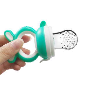 Sucette en silicone pour aliments frais pour bébé 0-12 mois Motif imprimé Sans BPA Débit lent - Product Image 4