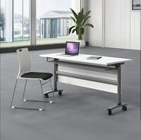 Mobilier de bureau Tables de conférence pliantes pour la formation en classe Salle de réunion Étude multifonctionnelle avec roulettes Table pliable