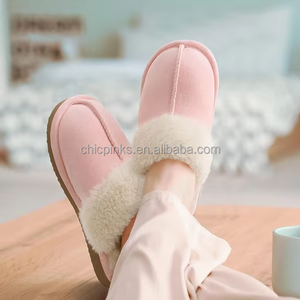 Pantoufles en fourrure synthétique douces et chaudes en gros personnalisées pour femmes - Product Image 5