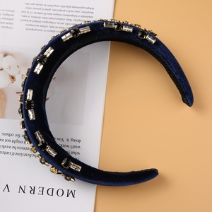 Gioiello barocco Bead Diamante Oro di Velluto Fascia Spugna Tre-dimensionale Tornante Fascia Nera - Product Image 3