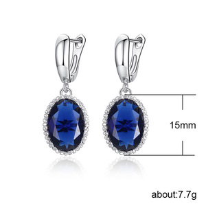 Orecchini Pendenti Retrò di Lusso, Eleganti Gioielli da Festa con Accenti Scintillanti per Donne - Product Image 3
