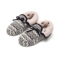 Chaussons d'intérieur pour femmes en tricot géométrique vintage, doublés de polaire douillets, chauds pour l'hiver, avec joli nœud décoratif et semelle antidérapante