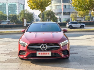 <span class=keywords><strong>Mercedes</strong></span>-Benz <span class=keywords><strong>A200L</strong></span> de Segunda Mano, Premium, Tracción en las Cuatro Ruedas, Cuero, R17, en Venta - Product Image 2