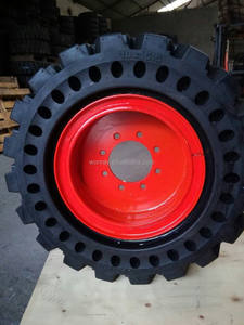 Pneumatici Solidi per Skid Steer 10-16.5 10x16.5 10 16.5 su Cerchi Adatti per <span class=keywords><strong>BC</strong></span> S130 - Product Image 2