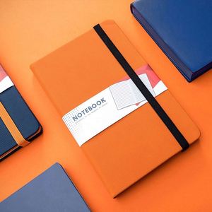 Organiseur/Agenda A5 personnalisable en cuir PU épais, couverture rigide, reliure cousue, esthétique soignée, 80 feuilles imprimées, design simple - Product Image 1