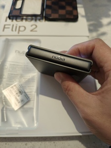 Teléfono Móvil Flip 2 5G LTE CDMA en Inglés, Mediatek Dimensity 7300X, Pantalla OLED de 6.9 Pulgadas 2790*1188, 4325mAh, Carga Rápida de 33W, Octa Core - Product Image 5