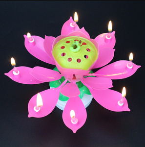 Bougie d'<span class=keywords><strong>anniversaire</strong></span> musicale <span class=keywords><strong>en</strong></span> forme de lotus, bougie de lotus rotative et florissante avec <span class=keywords><strong>musique</strong></span> pour les fêtes et les célébrations - Product Image 3