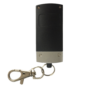 รีโมทคอนโทรลแบบตั้งโปรแกรมได้สำหรับรถยนต์ พร้อมปุ่มกด 4 ปุ่ม และพวงกุญแจ - Product Image 2