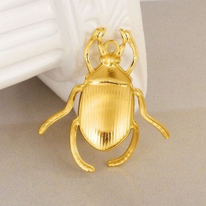 Ciondolo Scarabeo in Acciaio Inossidabile 304 da 27x31mm, Placcato Oro 18K, Charm a Forma di Insetto Egiziano per Creazione di Gioielli Fai-da-Te - Product Image 4