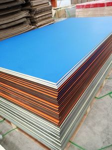 Sandwich 3 Lớp <span class=keywords><strong>HDPE</strong></span> Đôi Màu Tấm Nhựa Và Hội Đồng Quản Trị, Hai Màu <span class=keywords><strong>Hdpe</strong></span> Tấm Sandwich Pe Tấm Ba Lớp Tấm Nhựa - Product Image 4