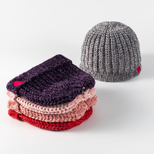 Gorros de punto personalizados con pompones, de lana chenilla gruesa, unisex, para adultos, cálidos para el invierno, para parejas, adolescentes y personas de mediana edad. - Product Image 4