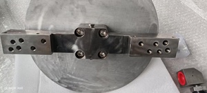 Hidrolavadora Multifuncional de Alta Presión de 40000 Psi con Barra de Pulverización y Giratorio Compatible con Dock Mate - Product Image 3