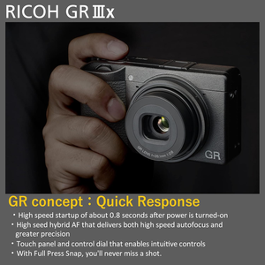 กล้องดิจิตอลคอมแพค Ri Coh GR IIIx สีดำ พร้อมเซ็นเซอร์ CMOS ขนาด APS-C ความละเอียด 24MP เลนส์ GR 40 มม. F2.8 (ในรูปแบบ 35 มม.) เซ็นเซอร์ CMOS - Product Image 3